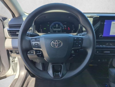 2025 Toyota Camry LE (Natl)