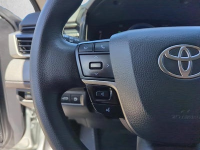 2025 Toyota Camry LE (Natl)