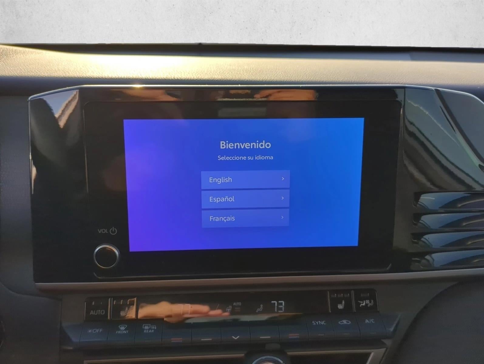 2025 Toyota Camry LE (SE)