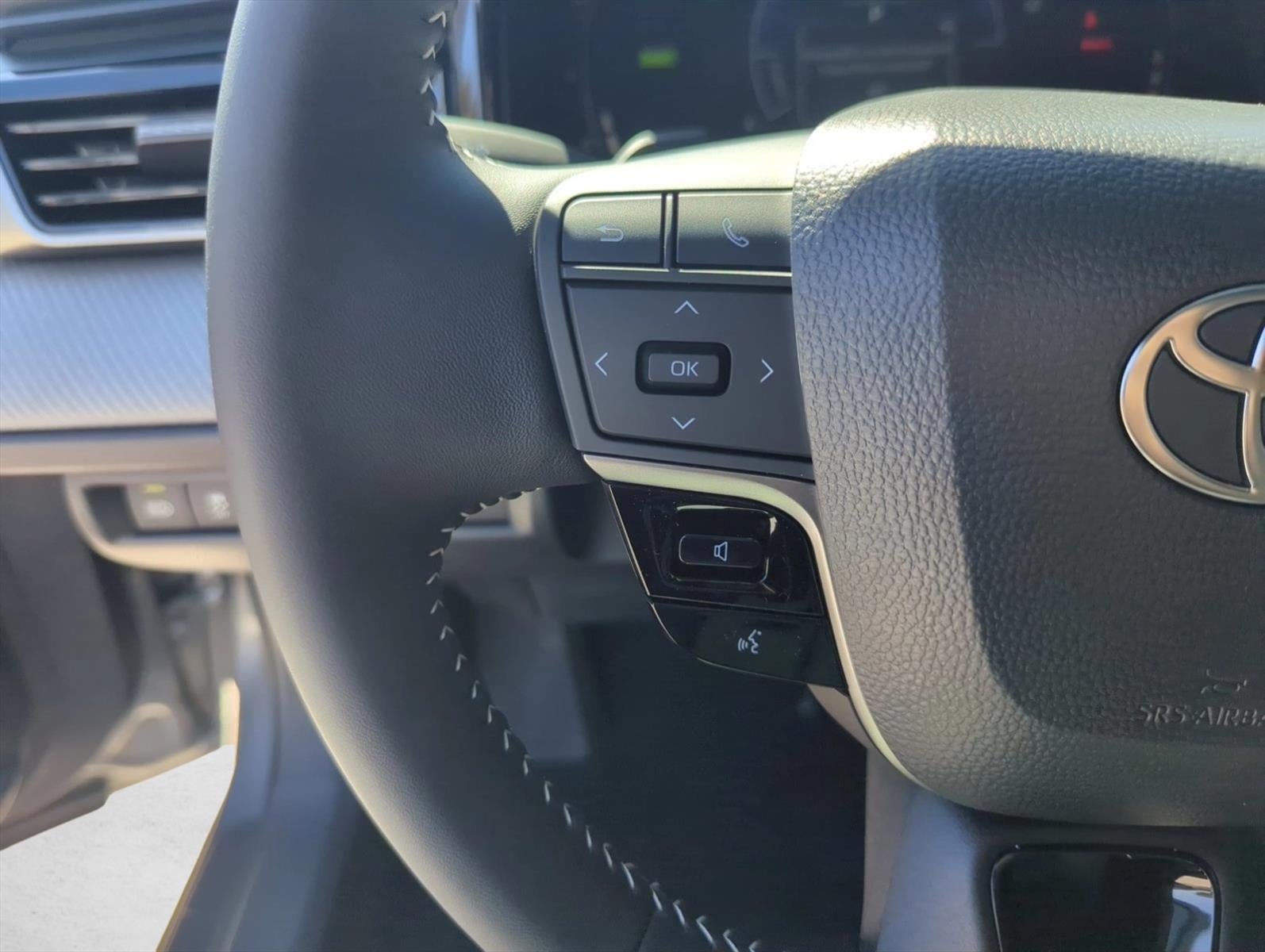 2026 Toyota Camry SE (SE)