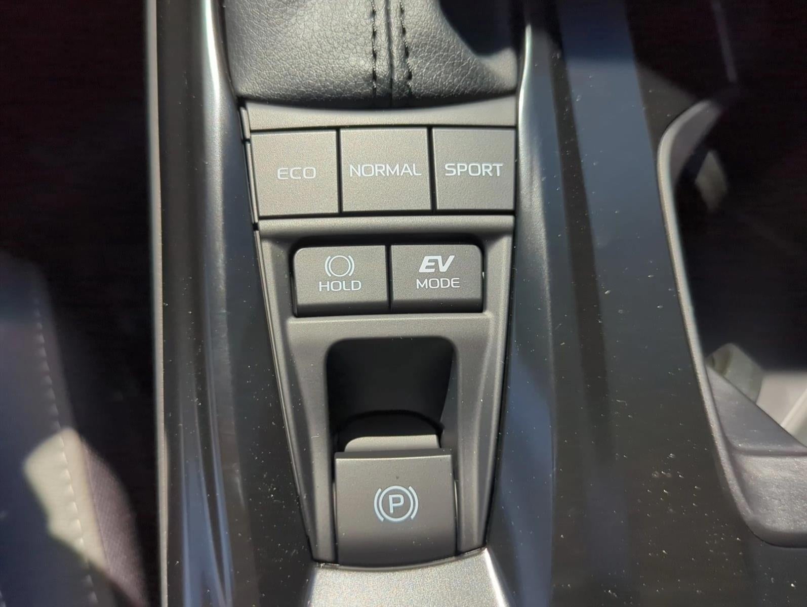 2026 Toyota Camry SE (SE)