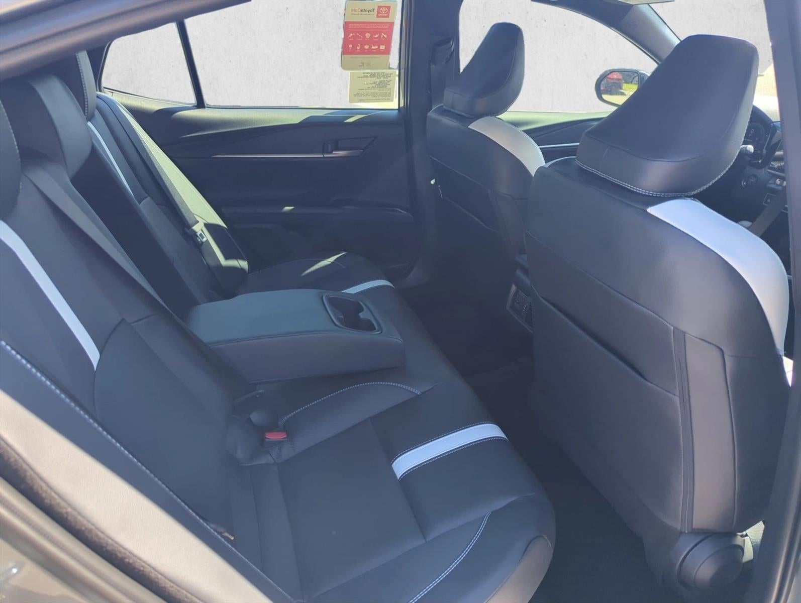 2026 Toyota Camry SE (SE)
