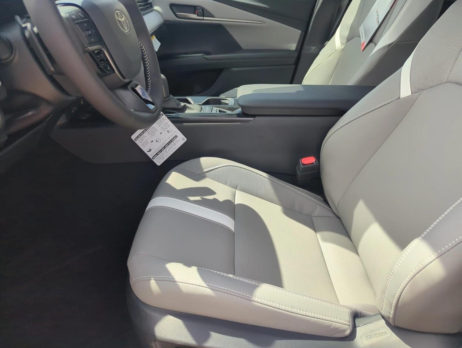 2026 Toyota Camry SE (SE)