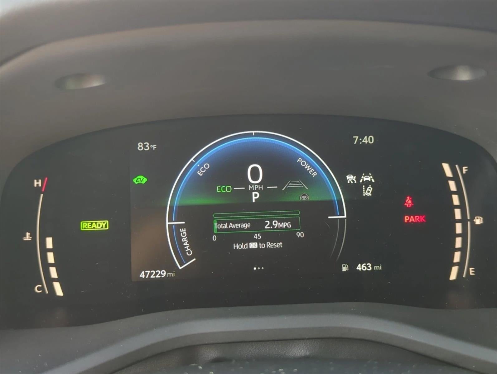 2025 Toyota Camry SE (Natl)