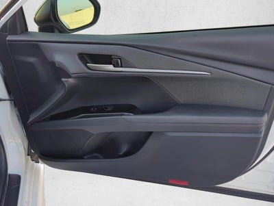 2025 Toyota Camry SE (Natl)
