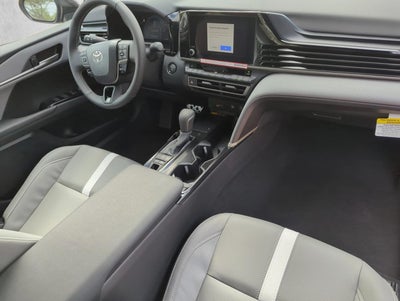 2026 Toyota Camry SE (SE)