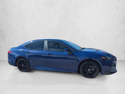 2026 Toyota Camry SE (SE)