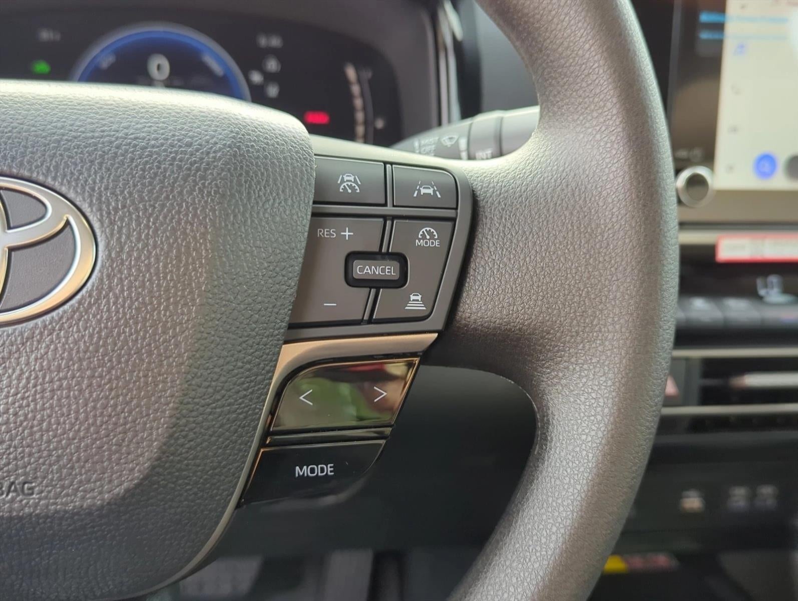 2026 Toyota Camry LE (SE)