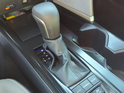 2026 Toyota Camry SE (SE)