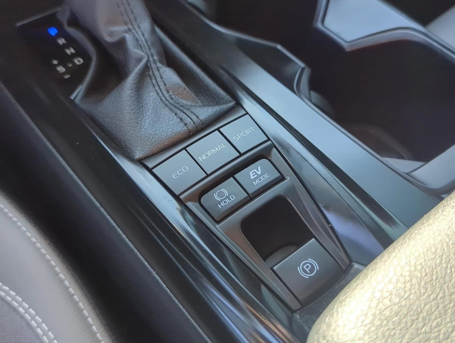 2026 Toyota Camry SE (SE)