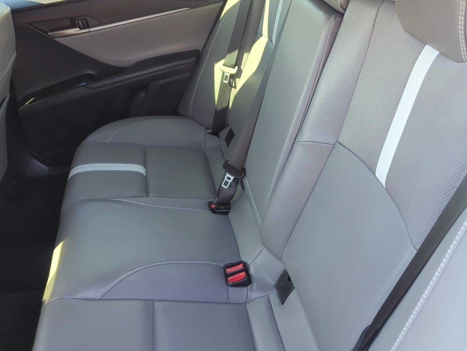 2026 Toyota Camry SE (SE)