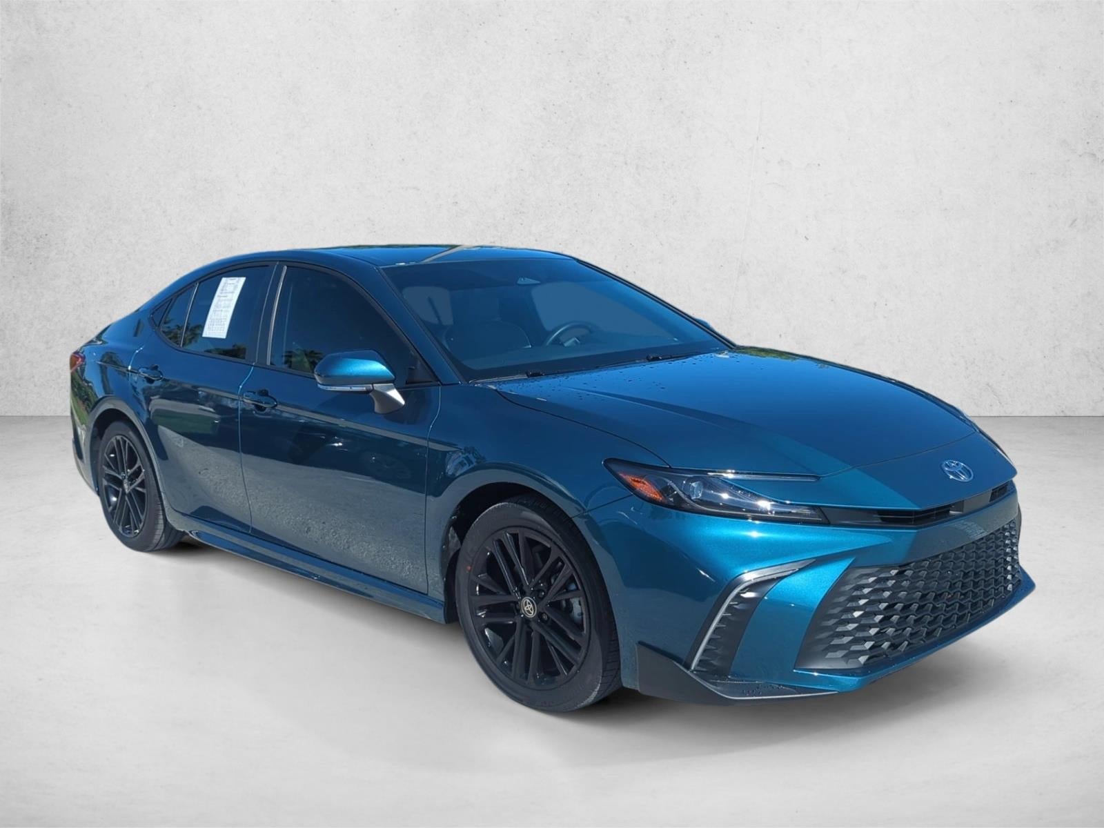 2026 Toyota Camry SE (SE)