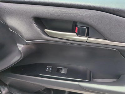 2025 Toyota Camry LE (Natl)