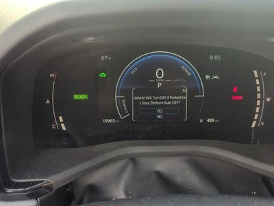 2025 Toyota Camry LE (SE)