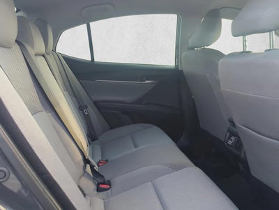 2025 Toyota Camry LE (SE)