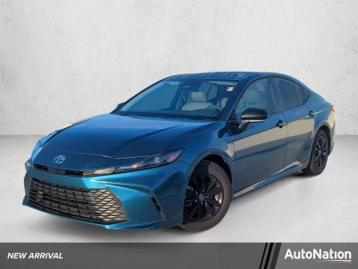 2025 Toyota Camry LE (Natl)