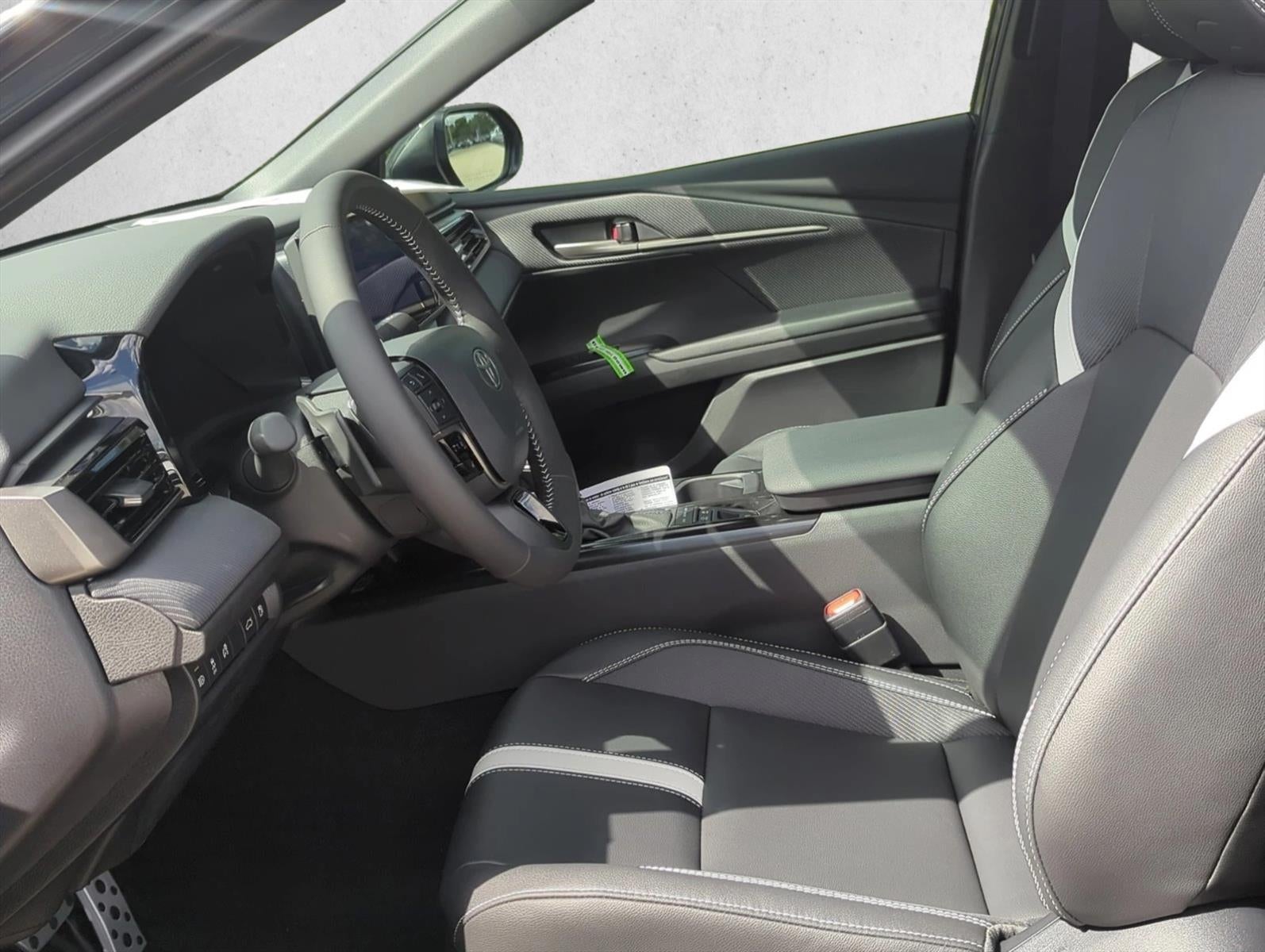 2026 Toyota Camry SE (SE)