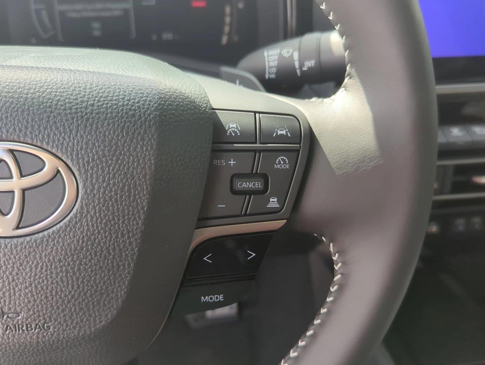 2026 Toyota Camry SE (SE)