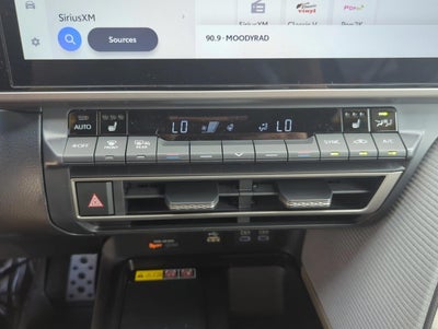 2026 Toyota Camry SE (SE)