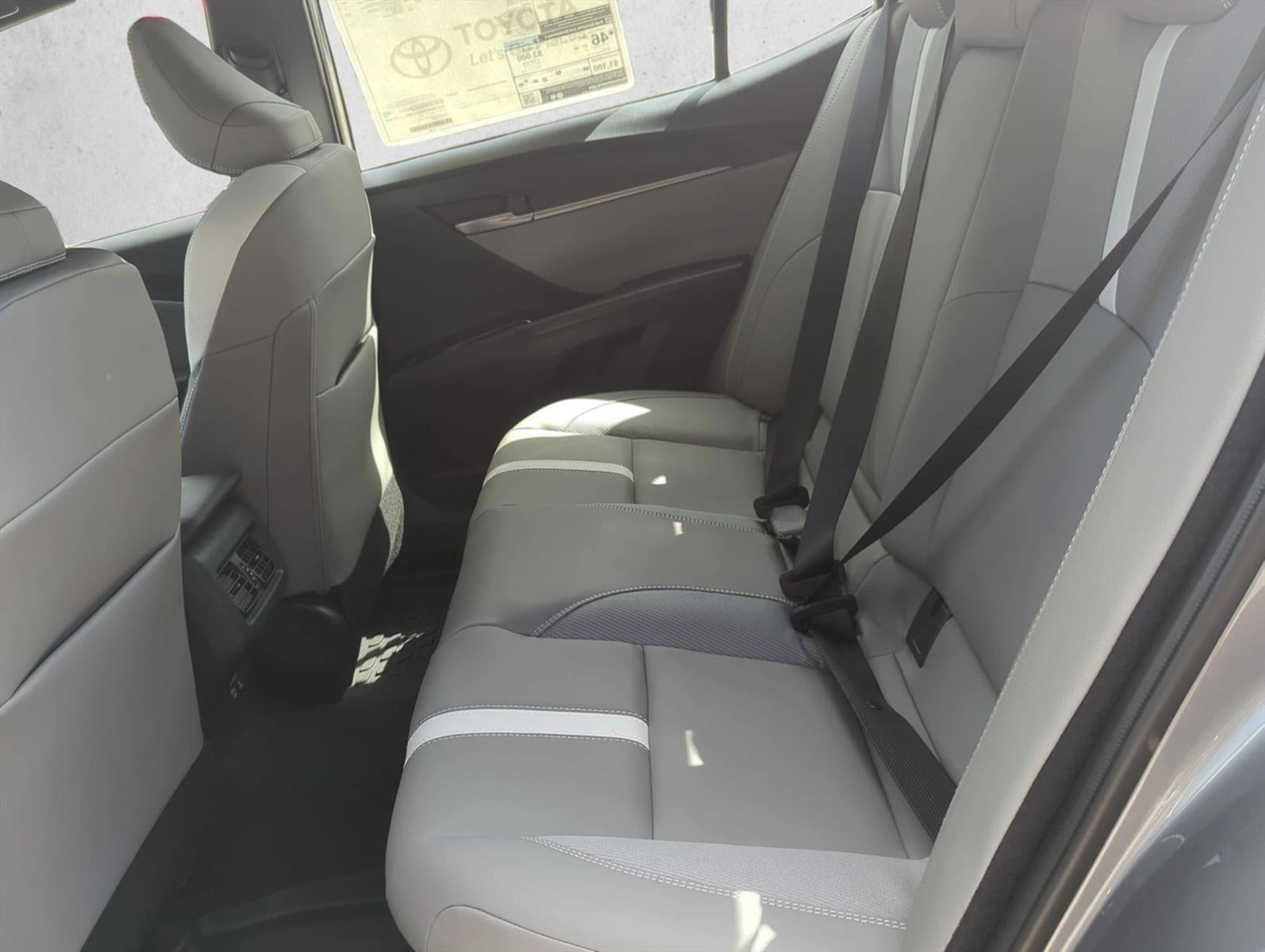 2026 Toyota Camry SE (SE)