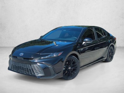 2025 Toyota Camry SE (Natl)
