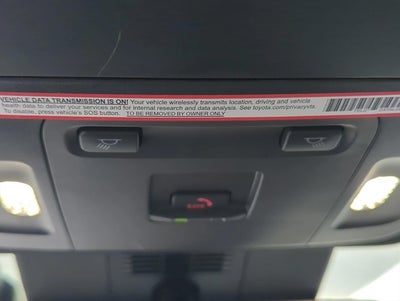 2025 Toyota Camry SE (SE)