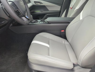 2026 Toyota Camry SE (SE)