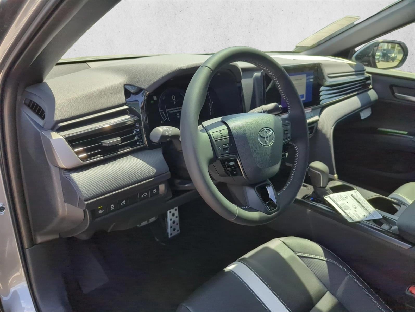2026 Toyota Camry SE (SE)