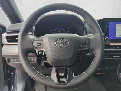 2026 Toyota Camry SE (SE)
