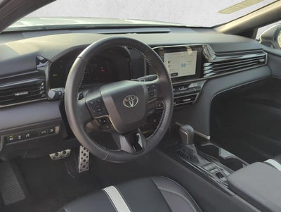 2026 Toyota Camry SE (SE)