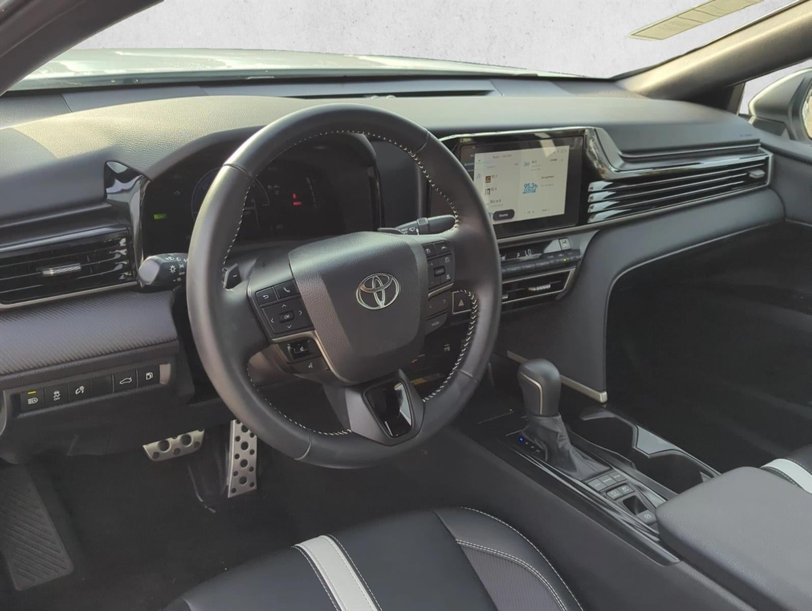 2026 Toyota Camry SE (SE)