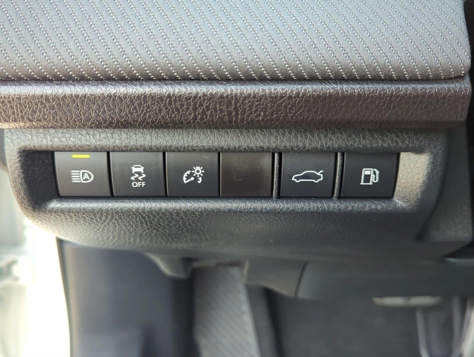 2026 Toyota Camry SE (SE)