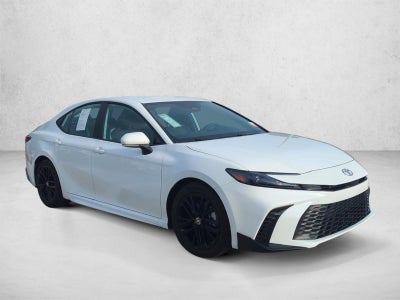 2026 Toyota Camry SE (SE)