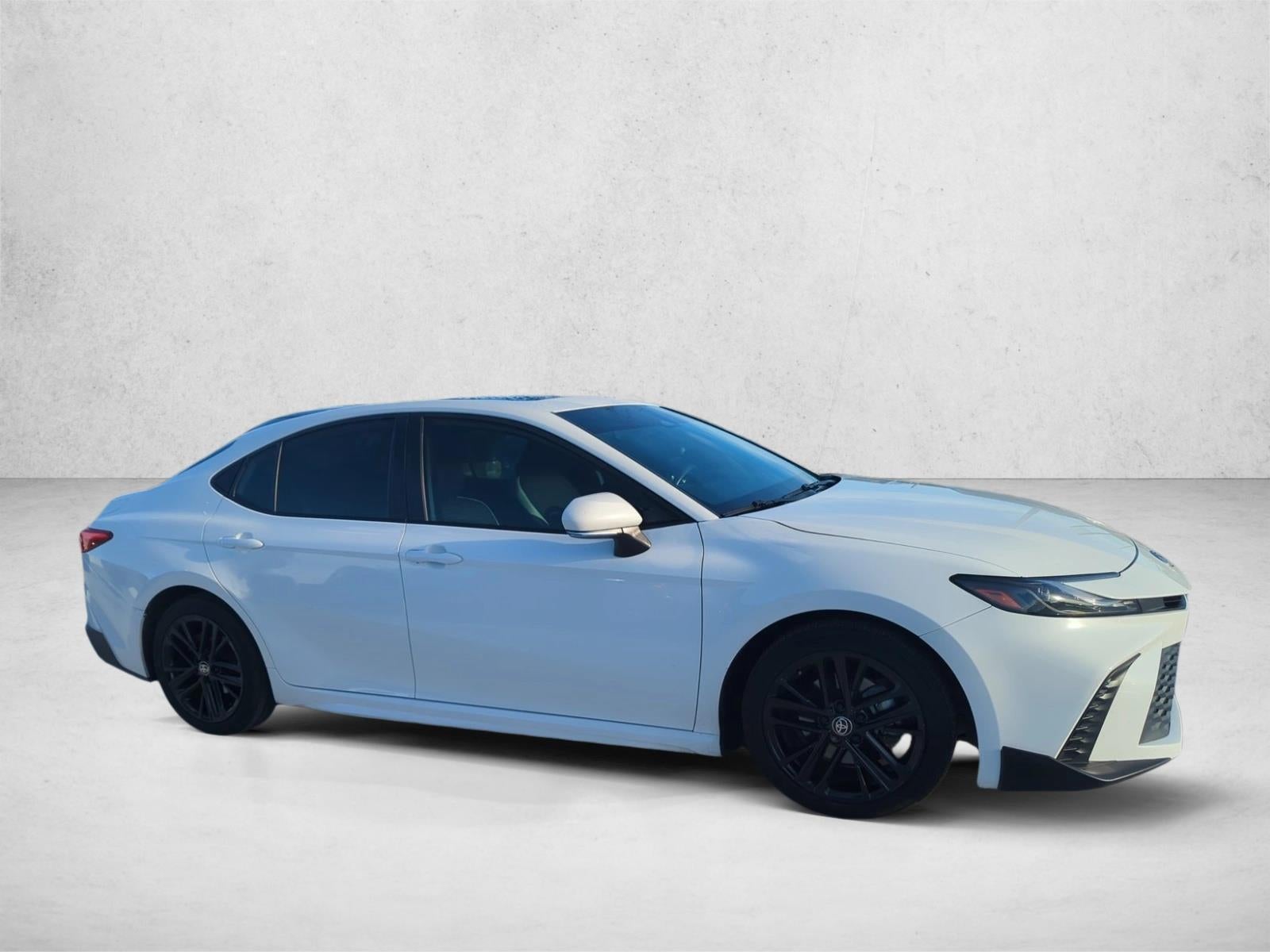 2025 Toyota Camry SE (SE)
