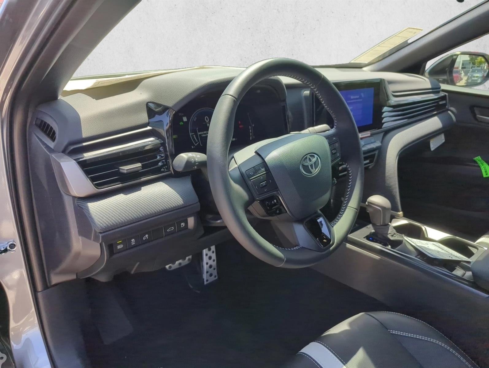 2026 Toyota Camry SE (SE)