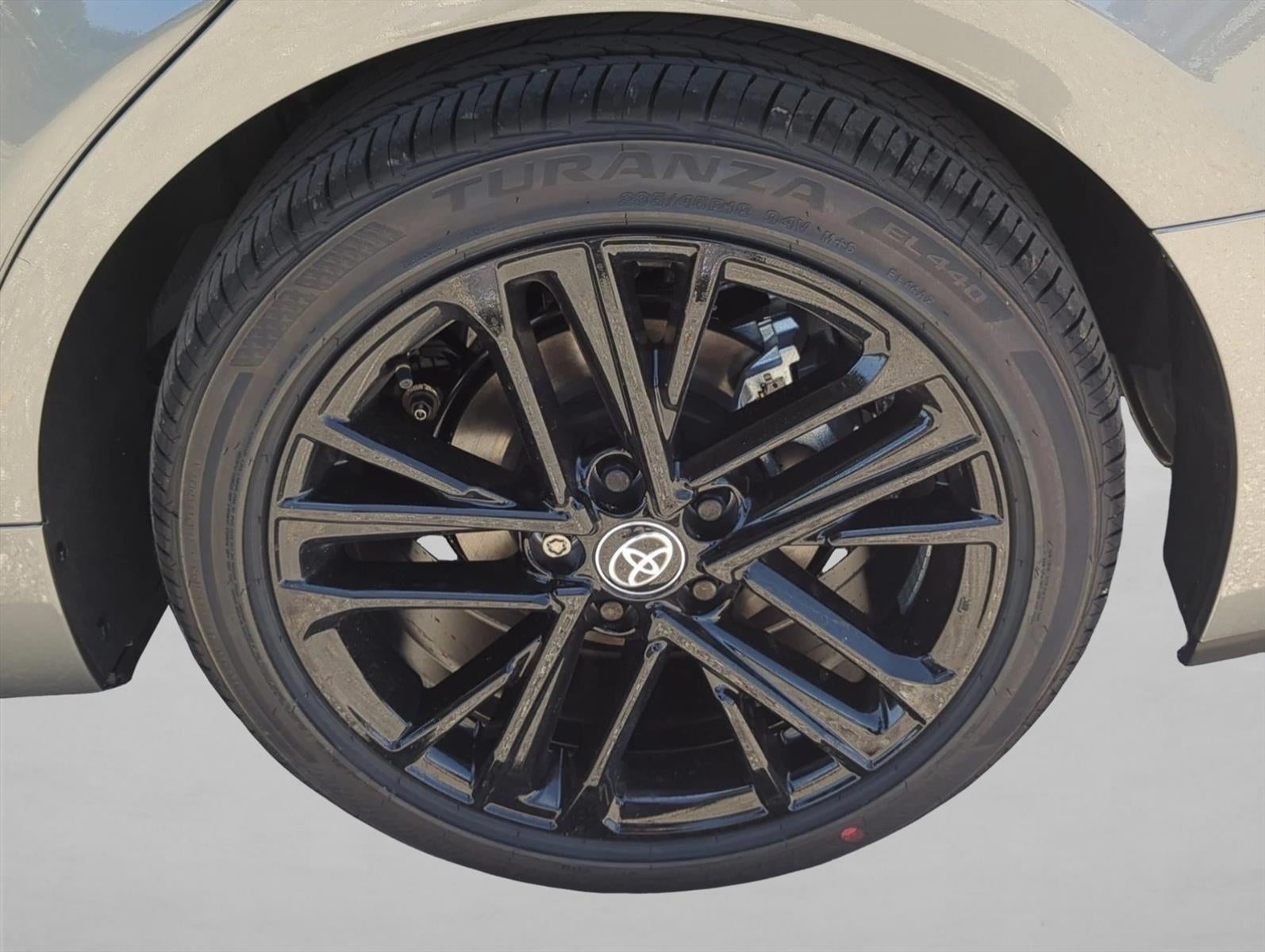 2026 Toyota Camry SE (SE)