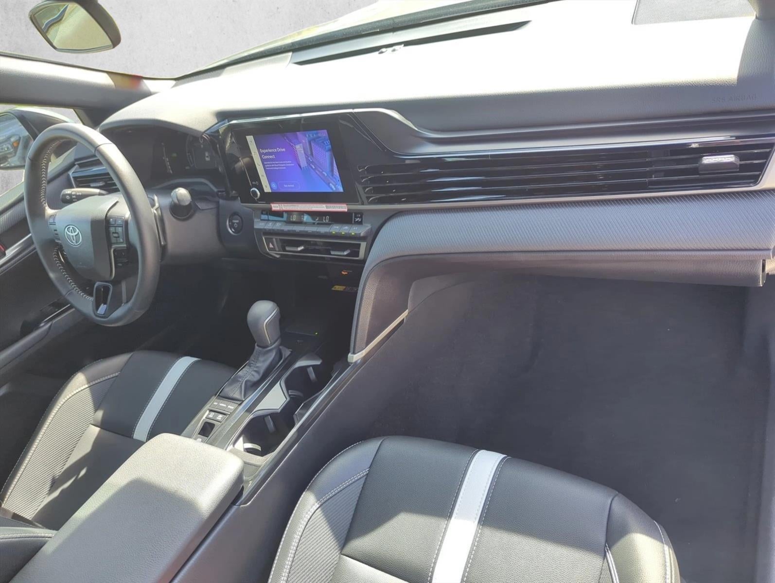 2026 Toyota Camry SE (SE)