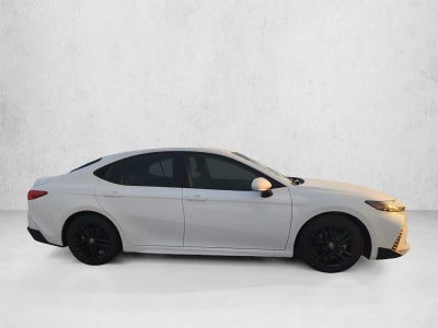 2026 Toyota Camry SE (SE)