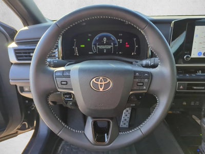 2025 Toyota Camry SE (Natl)