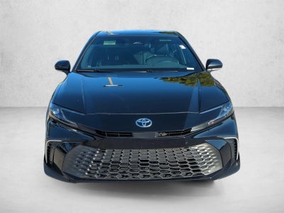 2025 Toyota Camry SE (Natl)