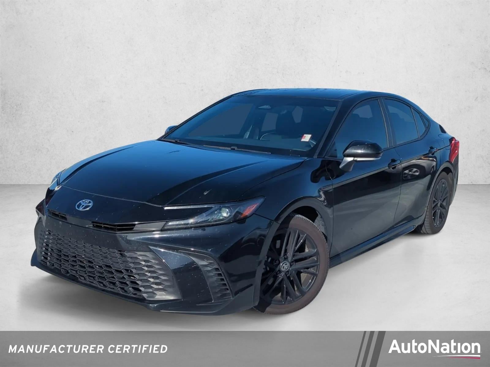 2025 Toyota Camry SE (Natl)