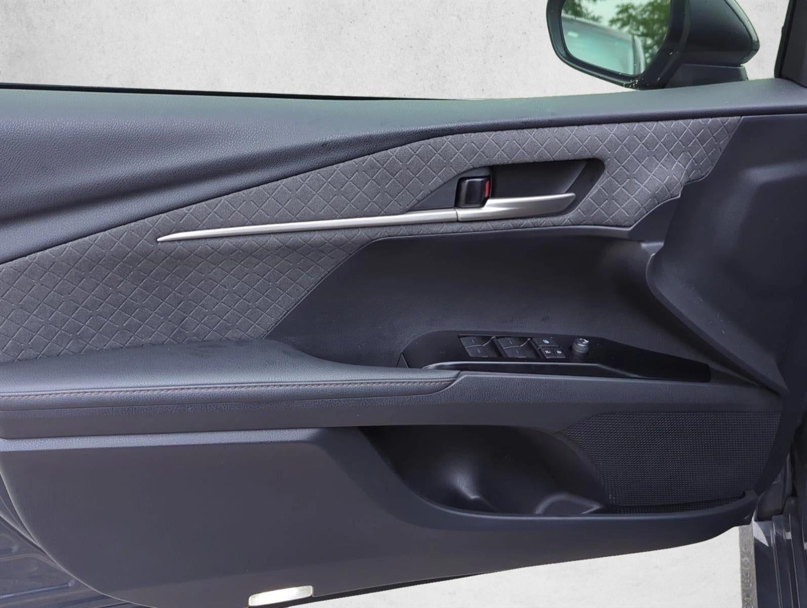 2025 Toyota Camry XLE (Natl)