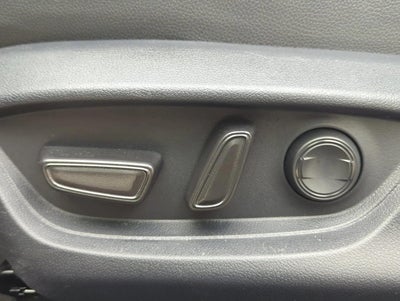 2025 Toyota Camry XLE (Natl)