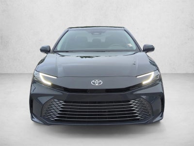 2025 Toyota Camry XLE (Natl)