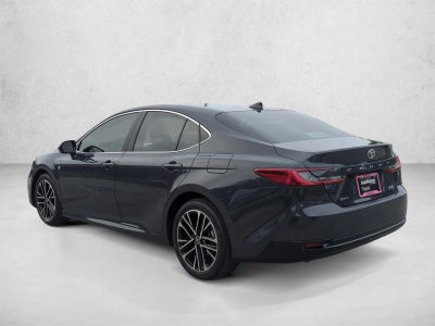 2025 Toyota Camry XLE (Natl)