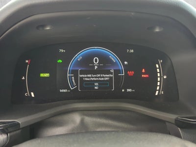 2025 Toyota Camry SE (Natl)