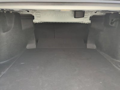 2025 Toyota Camry SE (Natl)