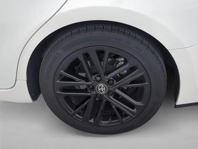 2025 Toyota Camry SE (Natl)