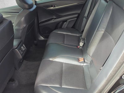 2026 Toyota Camry XLE (SE)