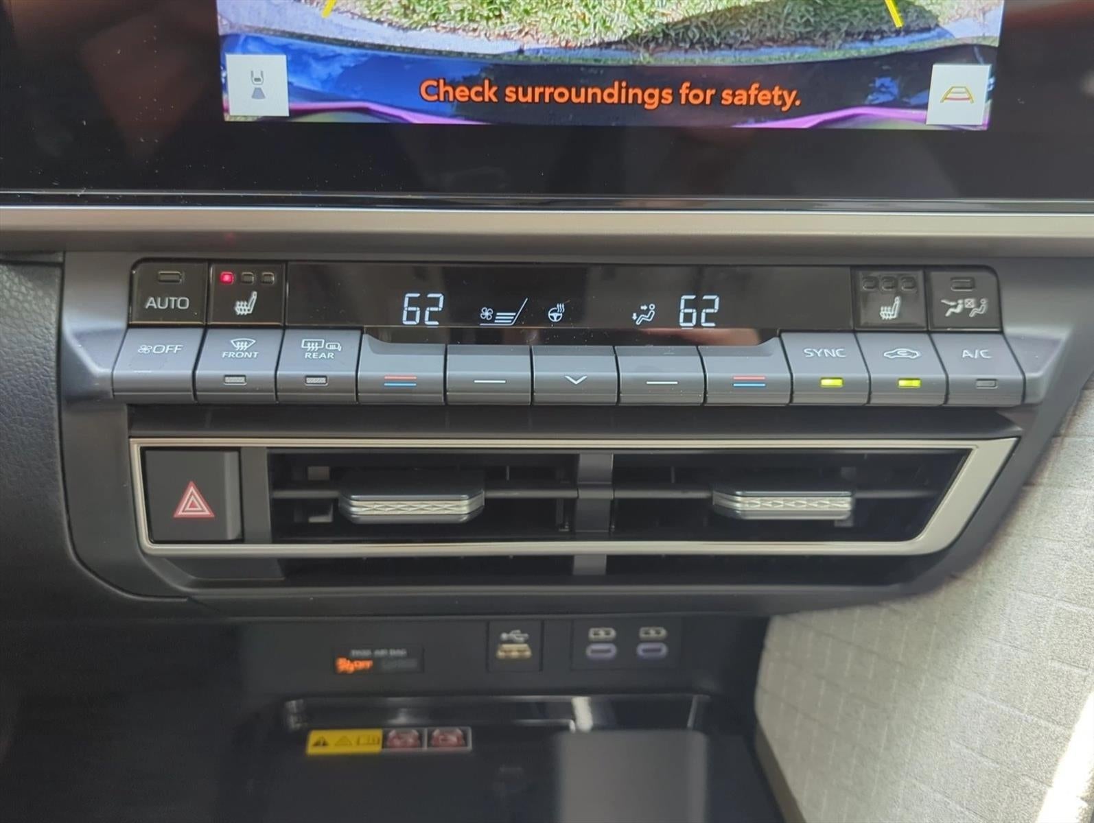 2026 Toyota Camry XLE (SE)